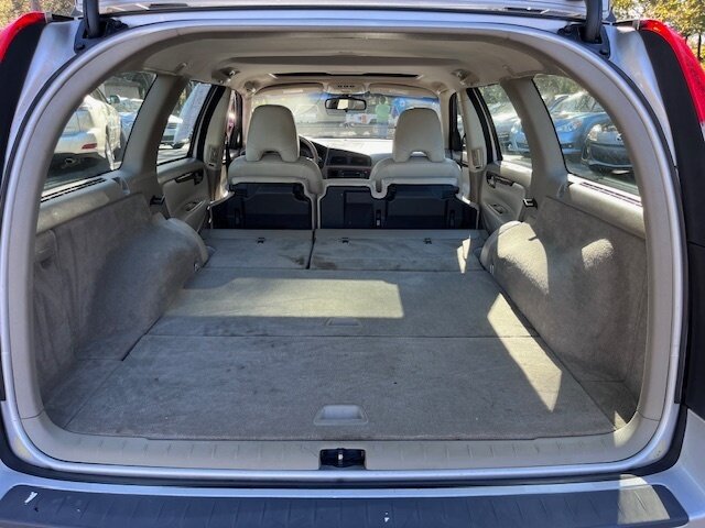 Used 2006 Volvo V70 2.5T FWD image 30
