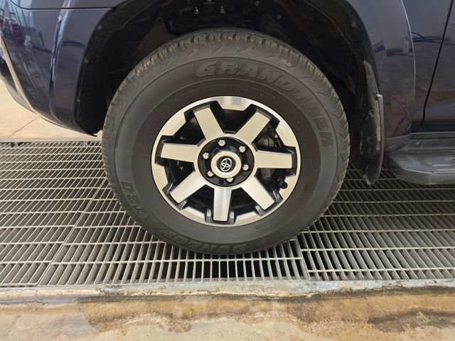 Used 2024 Toyota 4Runner TRD Off-Road Premium w/ Moonroof Package image 27