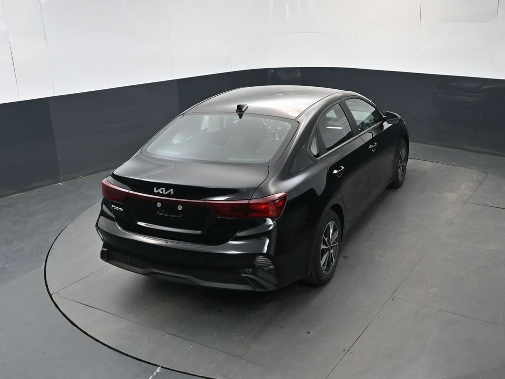 Used 2023 Kia Forte LXS FWD image 32