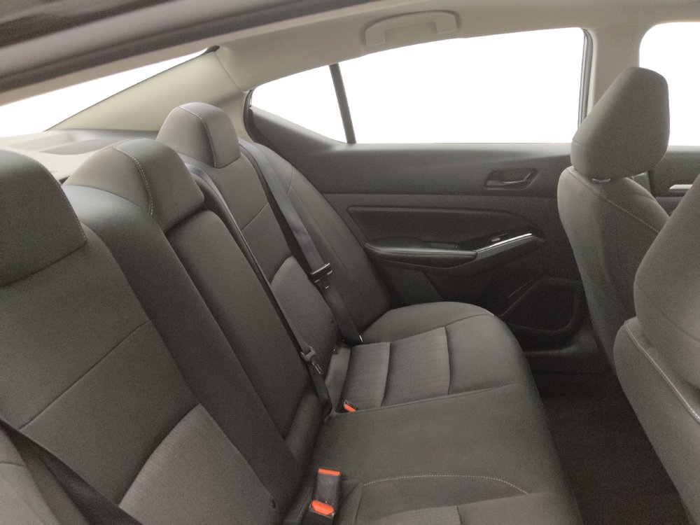 Used 2023 Nissan Altima 2.5 SV image 19