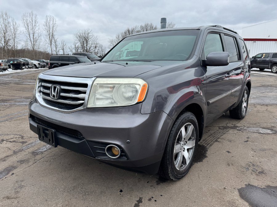 Used 2014 Honda Pilot Touring image 1