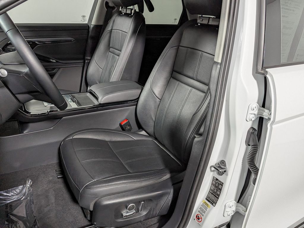 Used 2022 Land Rover Range Rover Evoque S image 14