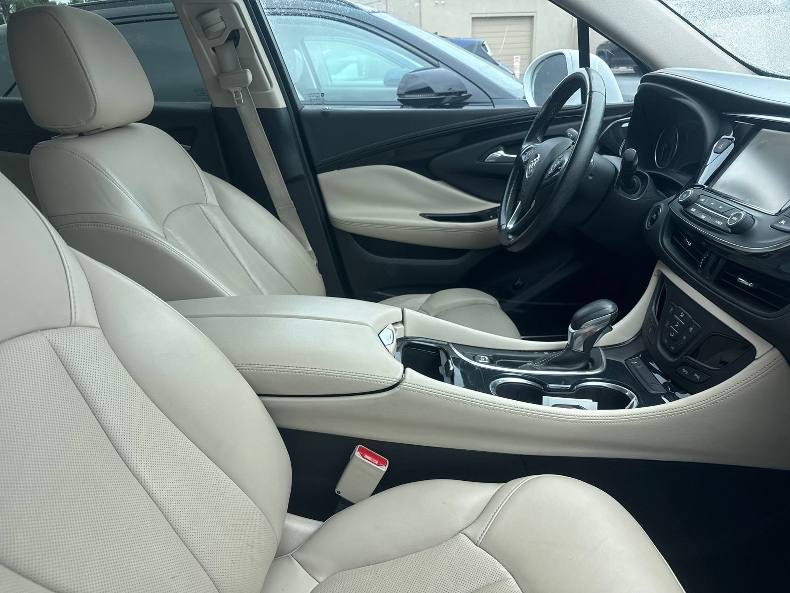 Used 2017 Buick Envision Premium w/ Driver Confidence Package AWD/4WD image 6