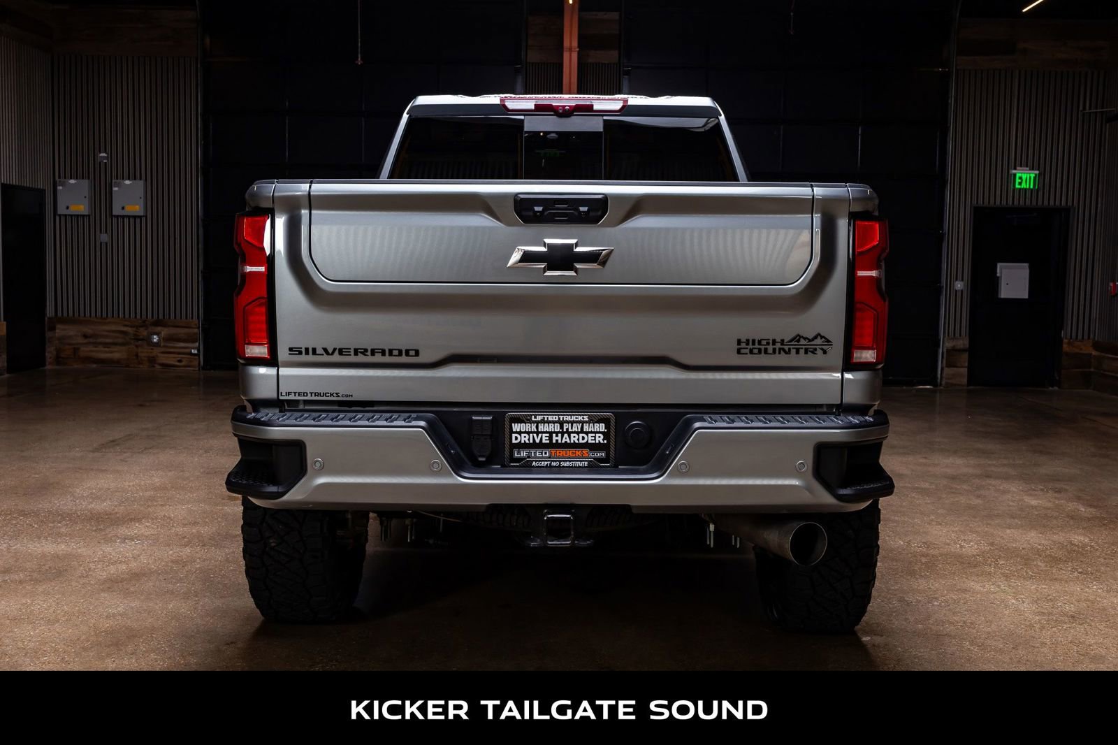 Used 2025 Chevrolet Silverado 2500 High Country w/ Technology Package image 8