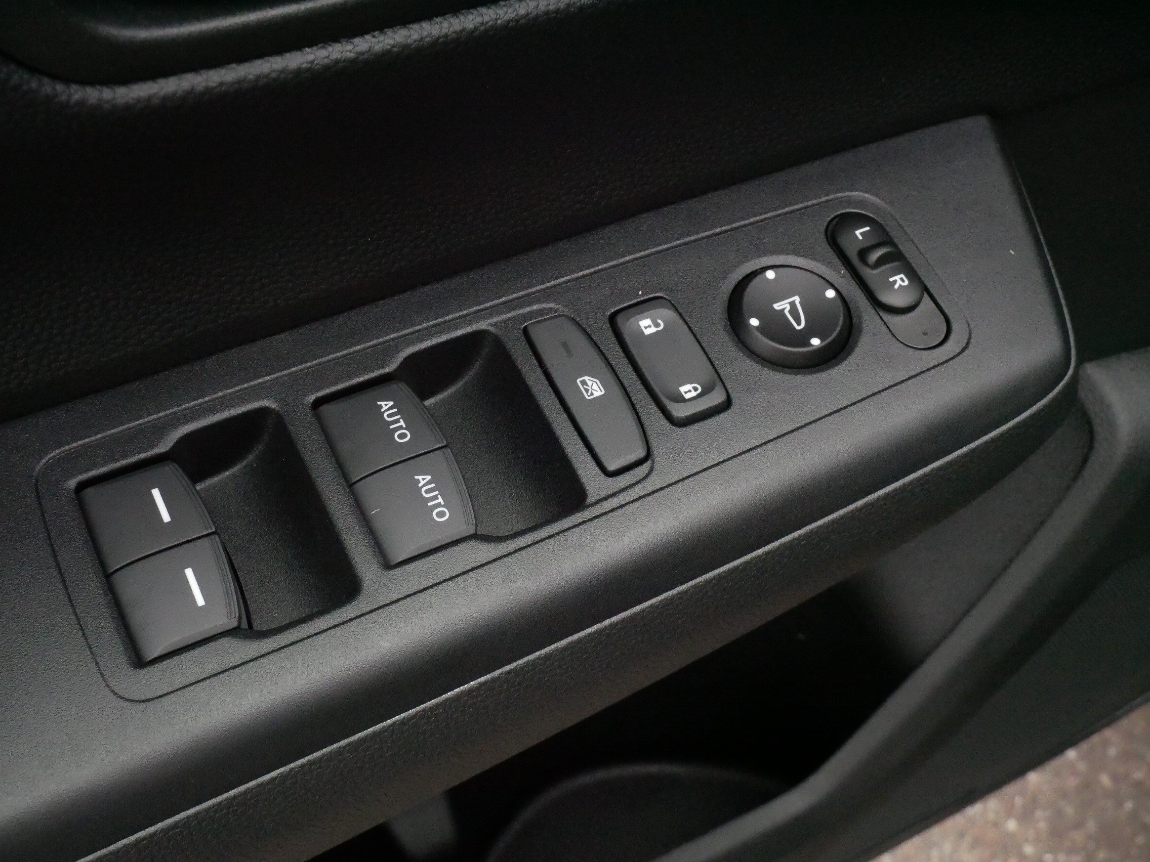 Certified 2026 Honda CR-V EX image 20