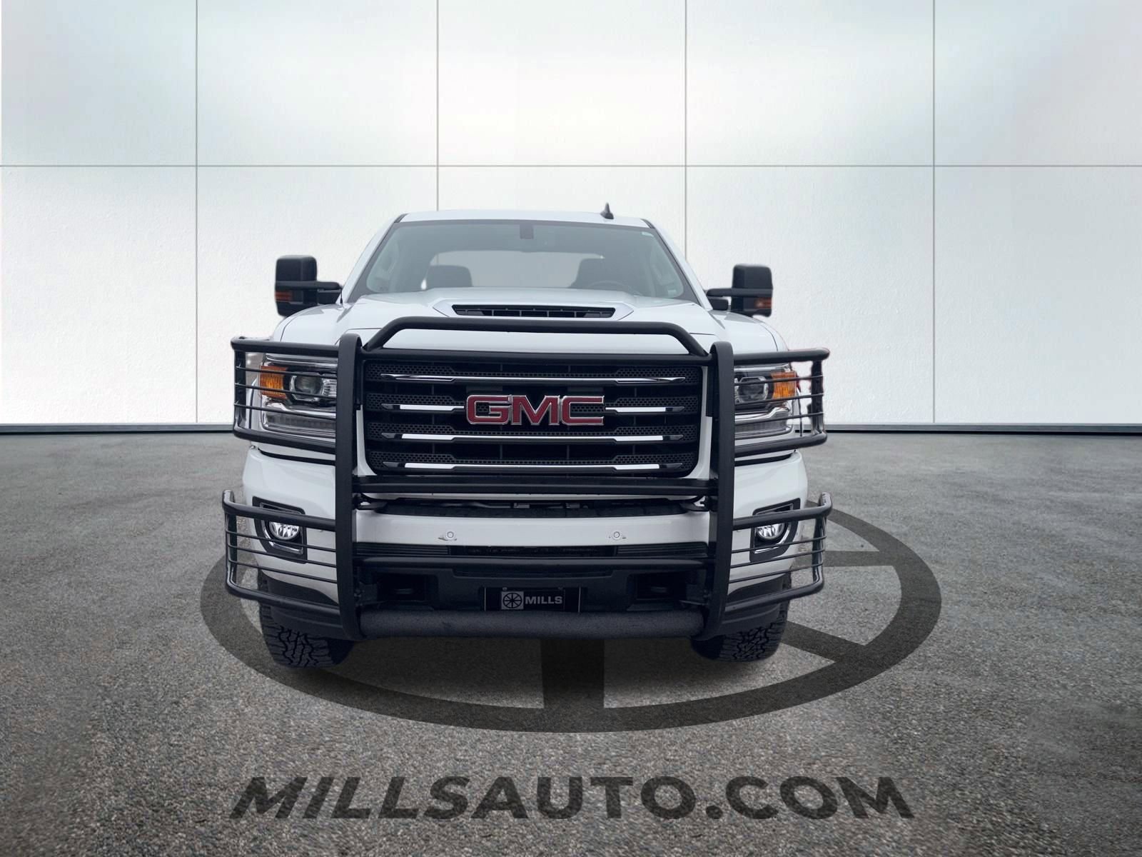 Used 2019 GMC Sierra 3500 SLT w/ Duramax Plus Package image 2