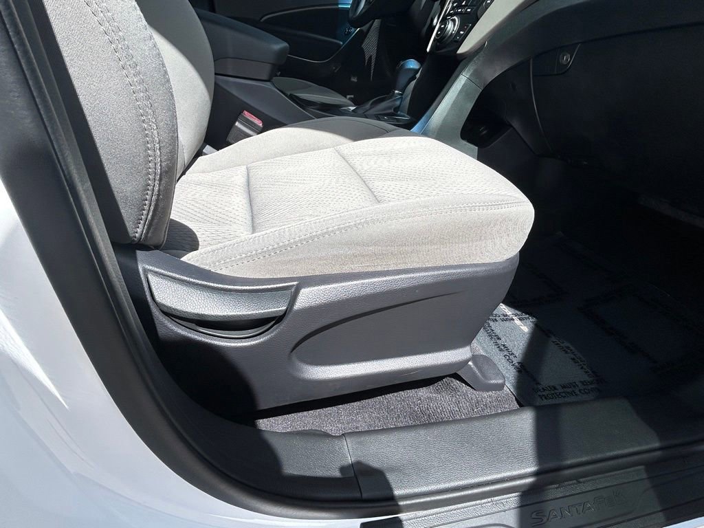 Used 2018 Hyundai Santa Fe Sport w/ 2.4L Value Package 02 image 25