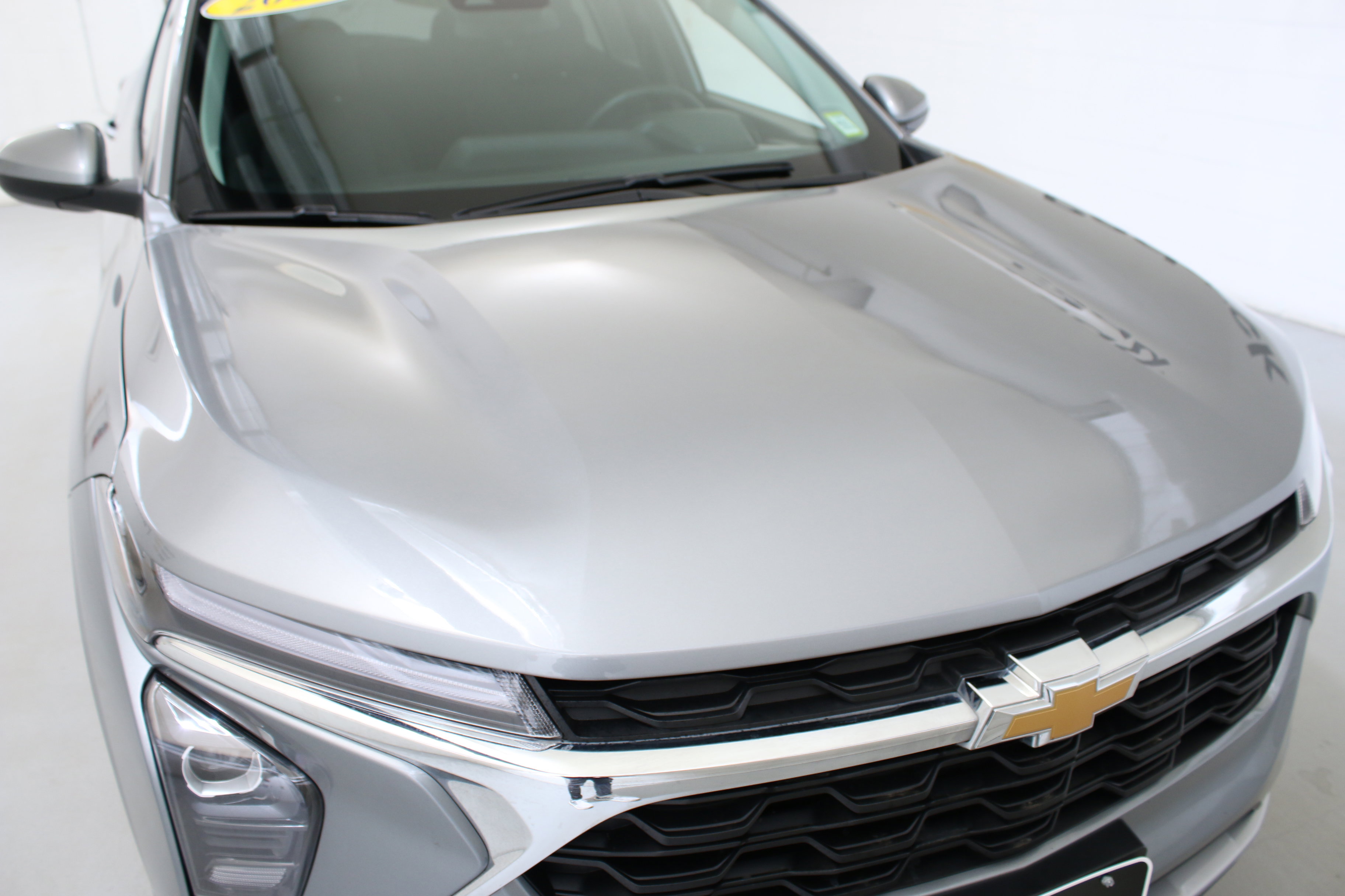 Used 2024 Chevrolet Trax LT w/ Driver Confidence Package image 14