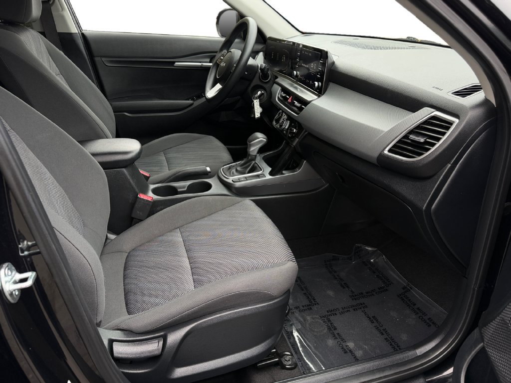 Certified 2024 Kia Seltos LX AWD/4WD image 8