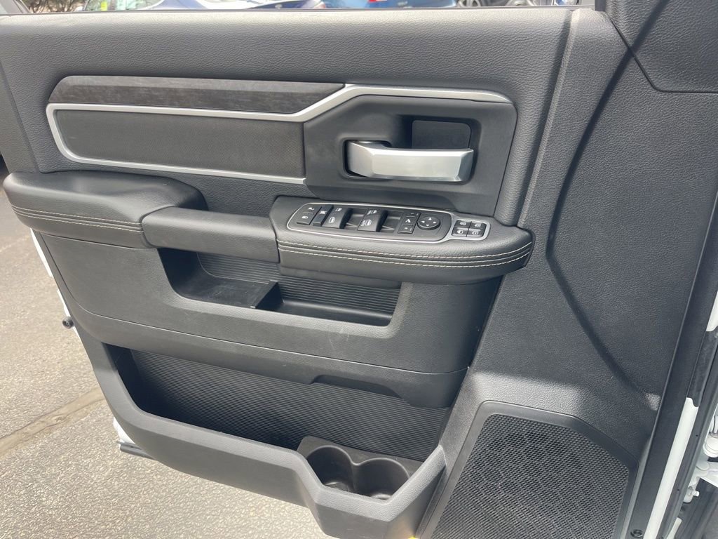 Used 2024 RAM 2500 Big Horn image 9