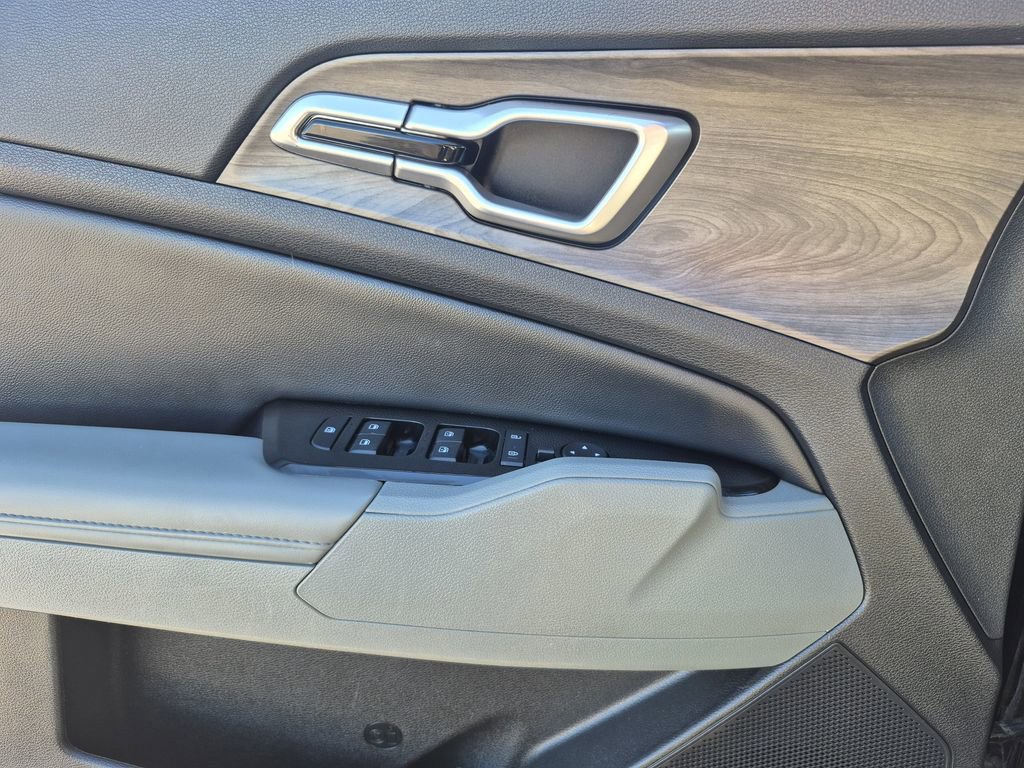 Used 2023 Kia Sportage X-Line w/ X-Line Premium Package image 8