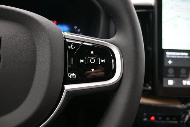 New 2026 Volvo XC60 T8 Plus w/ Protection Package Premier AWD/4WD image 26