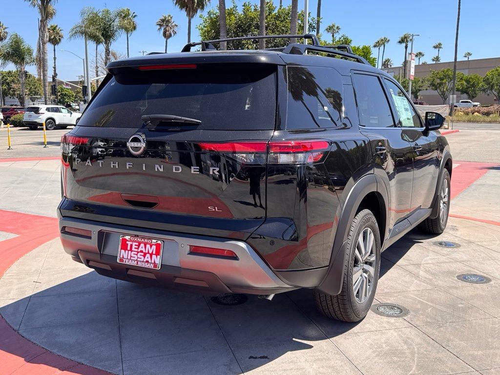New 2026 Nissan Pathfinder SL FWD image 8