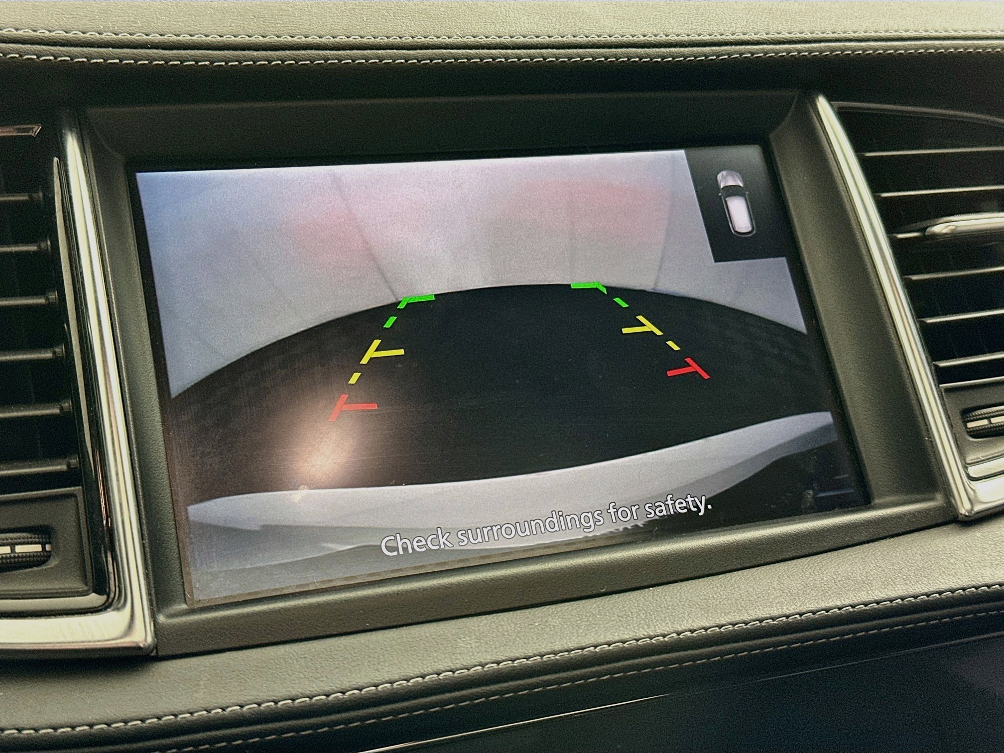 Used 2021 INFINITI QX50 Luxe w/ Appearance Package FWD image 22