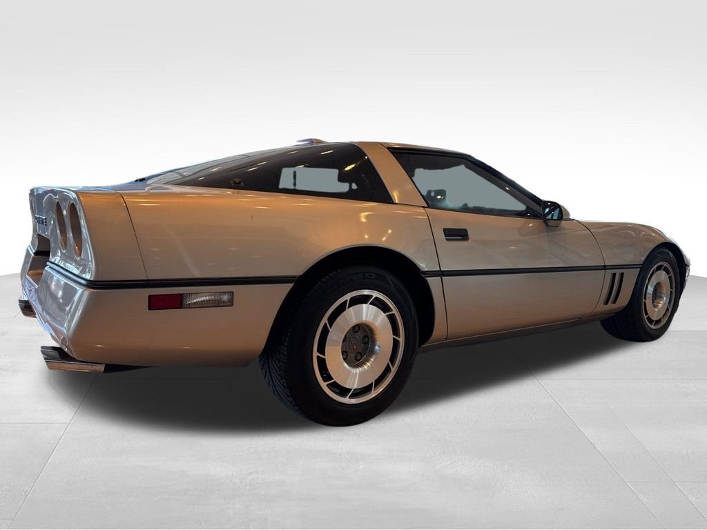 Used 1987 Chevrolet Corvette Coupe RWD image 6