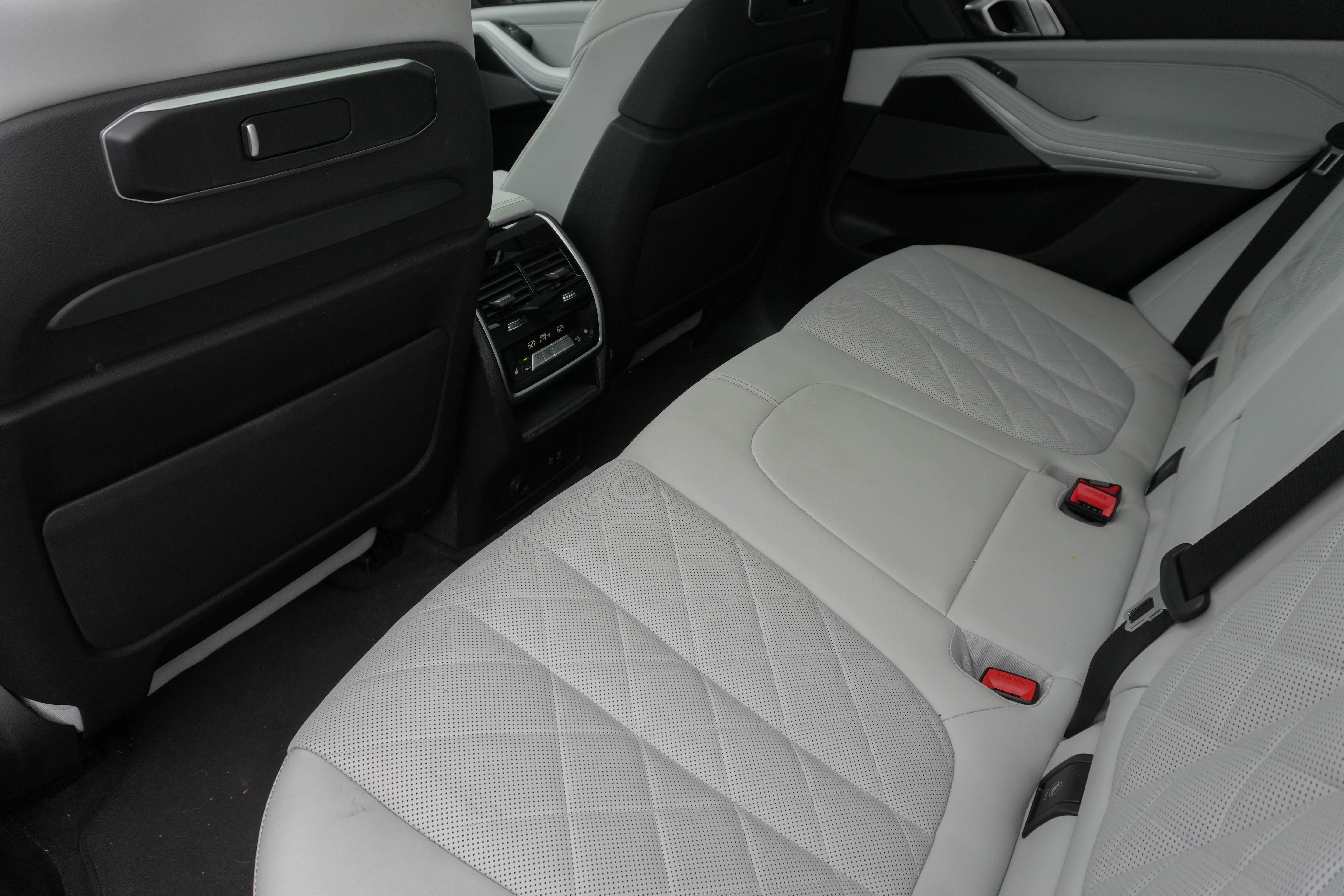 Certified 2024 BMW X5 M60i w/ Executive Package AWD/4WD image 29