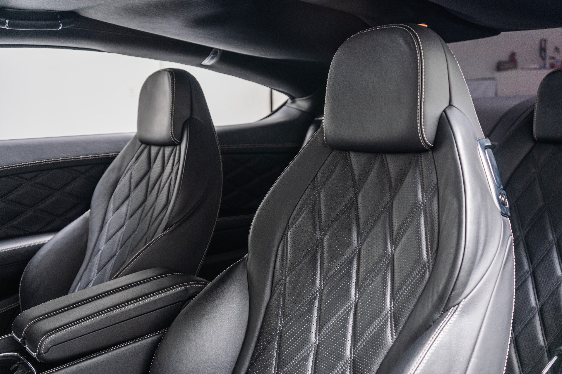 Used 2012 Bentley Continental GT AWD/4WD image 26