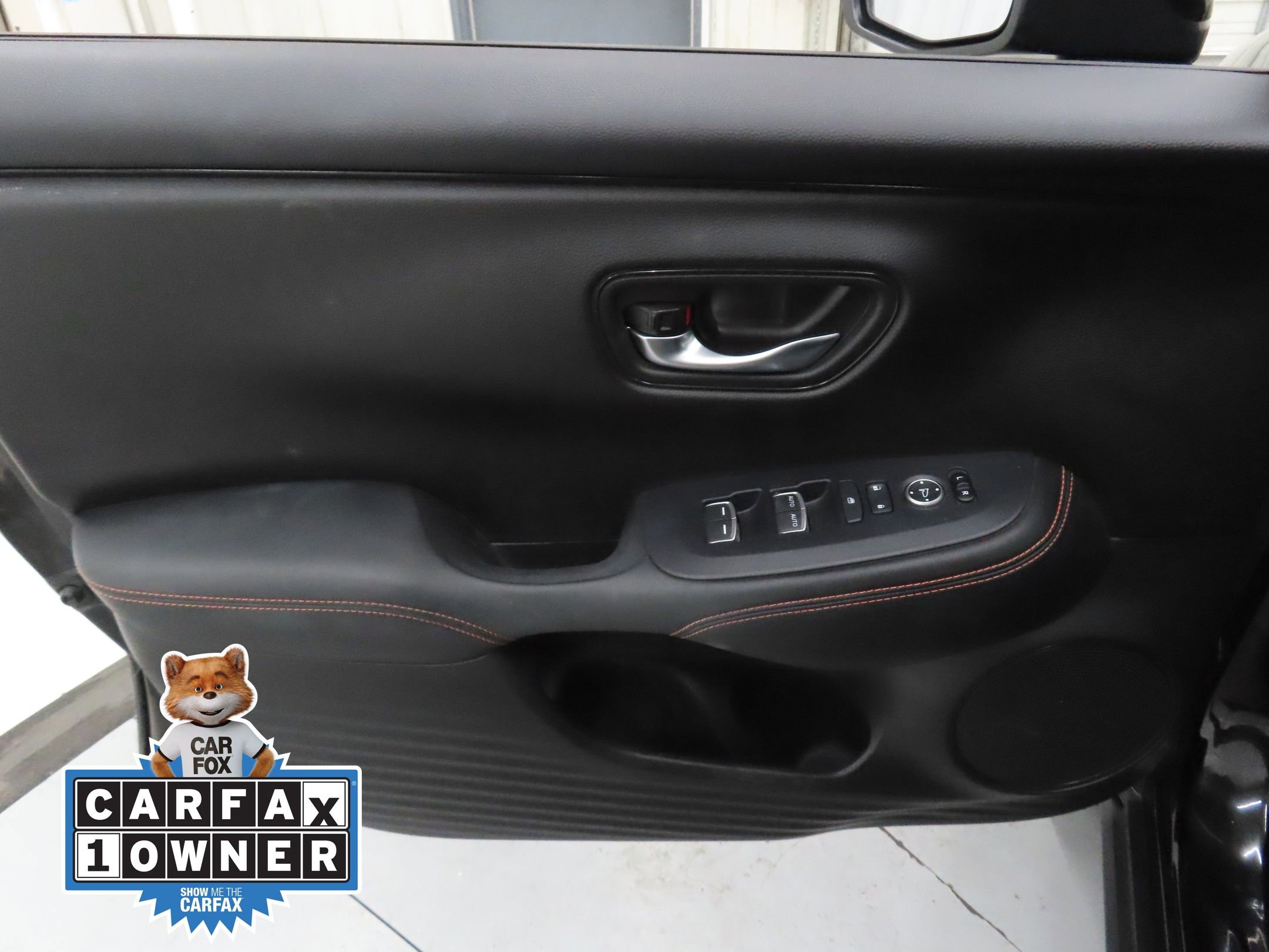 Used 2023 Honda HR-V Sport image 9