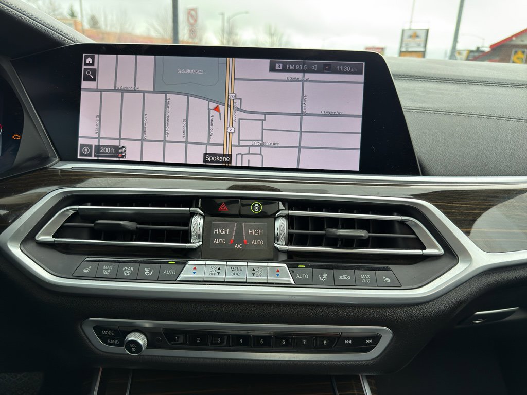 Used 2020 BMW X7 xDrive40i w/ Cold Weather Package image 22