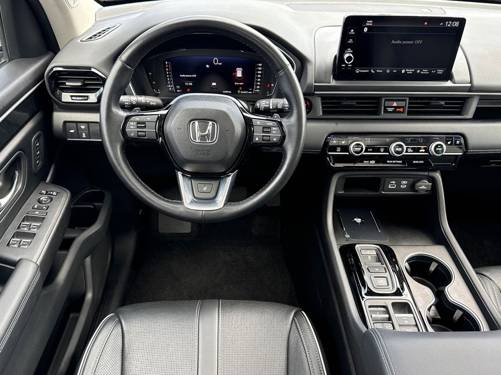 Certified 2023 Honda Pilot Elite image 19