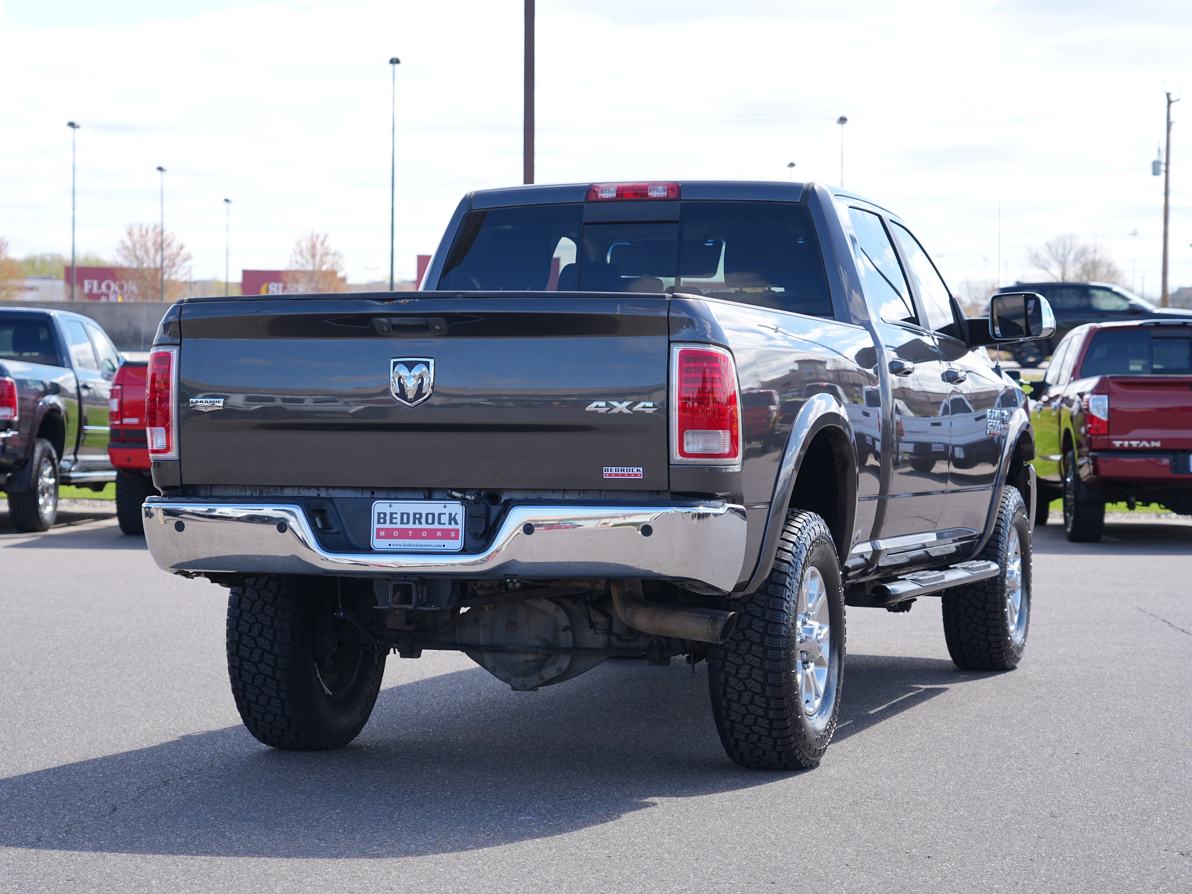 Used 2014 RAM 2500 Laramie AWD/4WD image 3