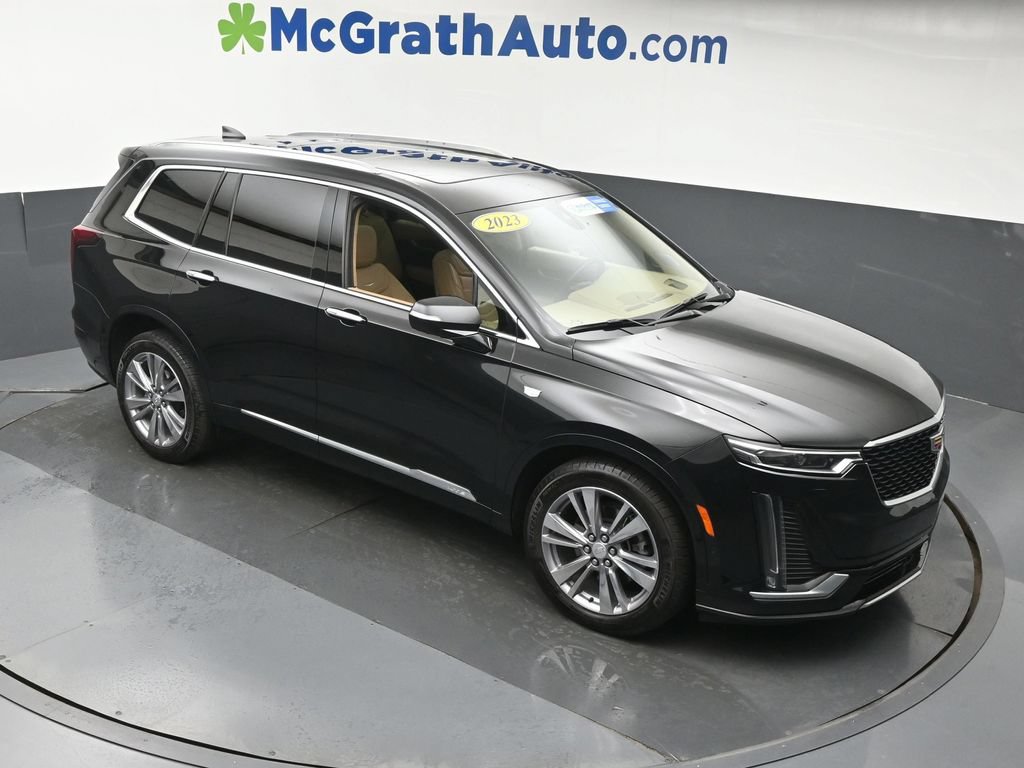 Used 2023 Cadillac XT6 Premium Luxury w/ Platinum Package AWD/4WD image 3