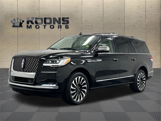 Used 2022 Lincoln Navigator L Black Label image 1