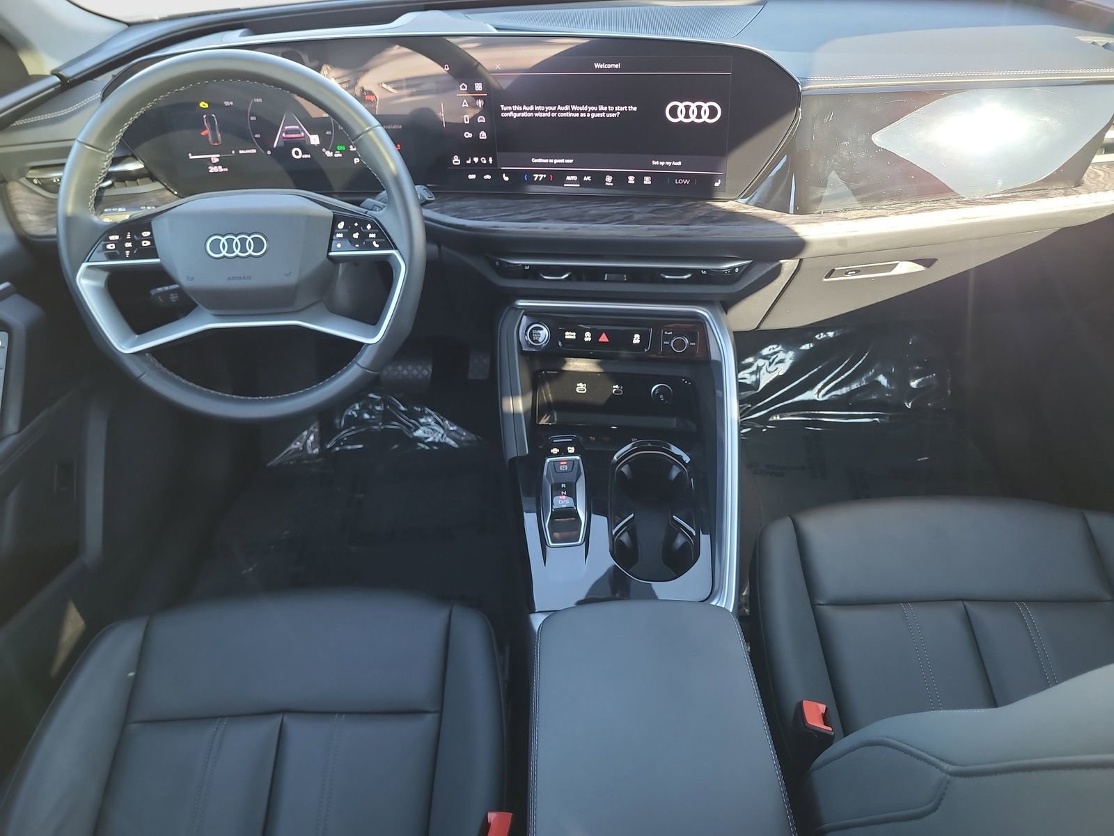 Used 2025 Audi Q5 Premium Plus w/ Premium Plus image 11