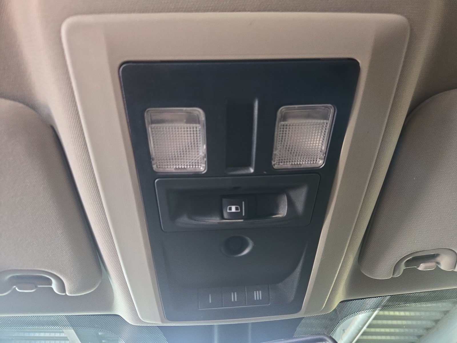Used 2017 RAM 2500 Lone Star w/ Sport Appearance Group AWD/4WD image 19