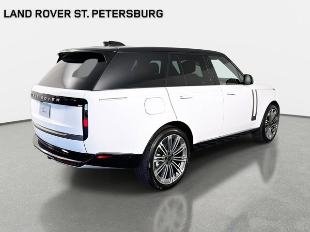 New 2026 Land Rover Range Rover SE image 5