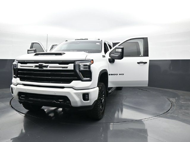 Used 2024 Chevrolet Silverado 2500 LTZ w/ LTZ Plus Package AWD/4WD image 49