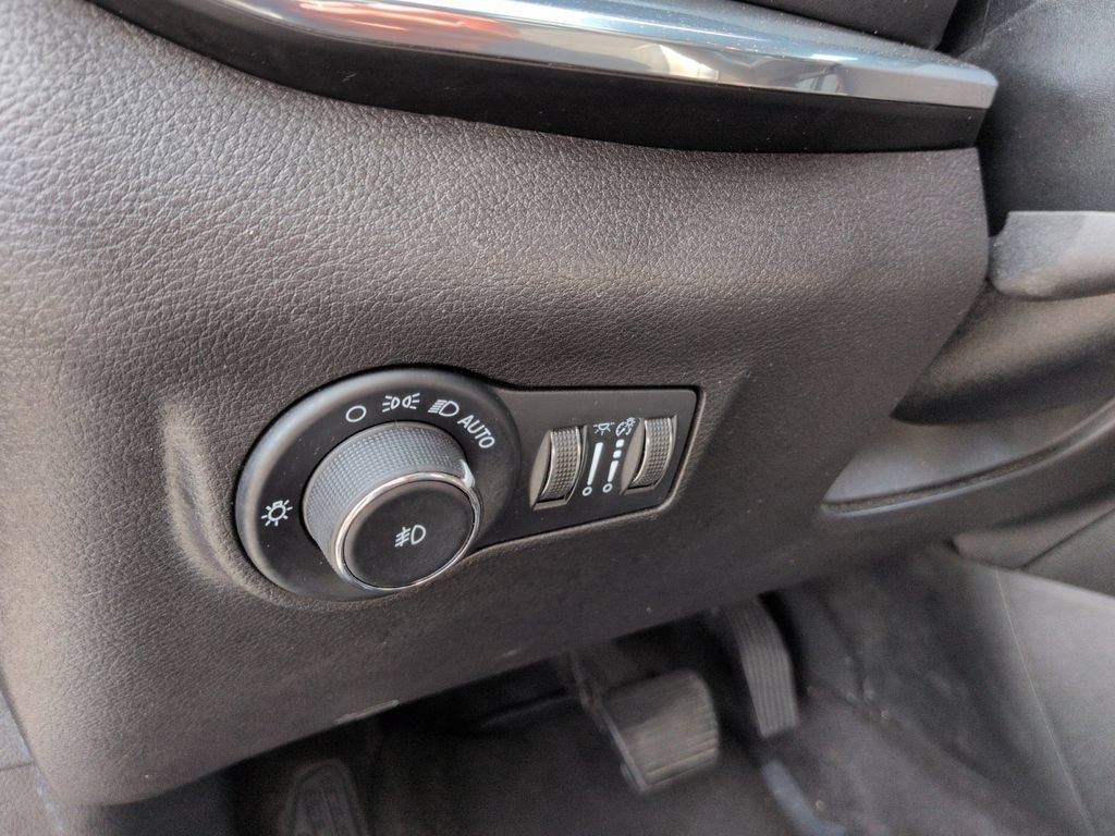 Used 2023 Jeep Compass High Altitude AWD/4WD image 15