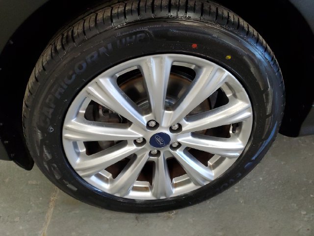 Used 2017 Ford Escape Titanium AWD/4WD image 28