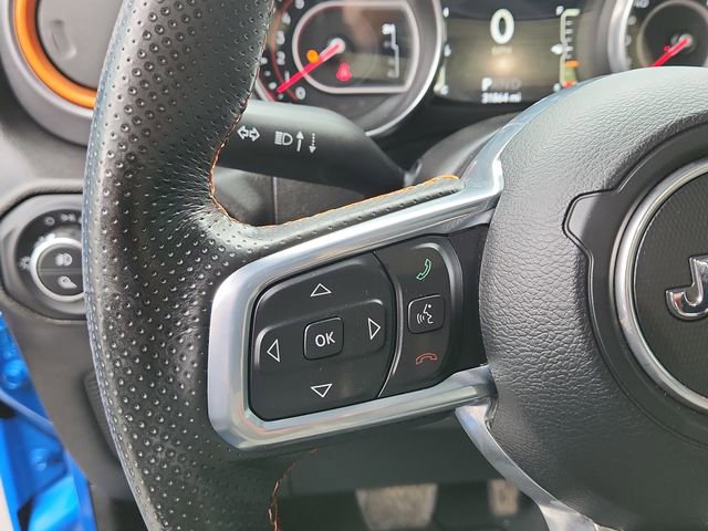 Used 2022 Jeep Gladiator Mojave w/ Cold Weather Group AWD/4WD image 16