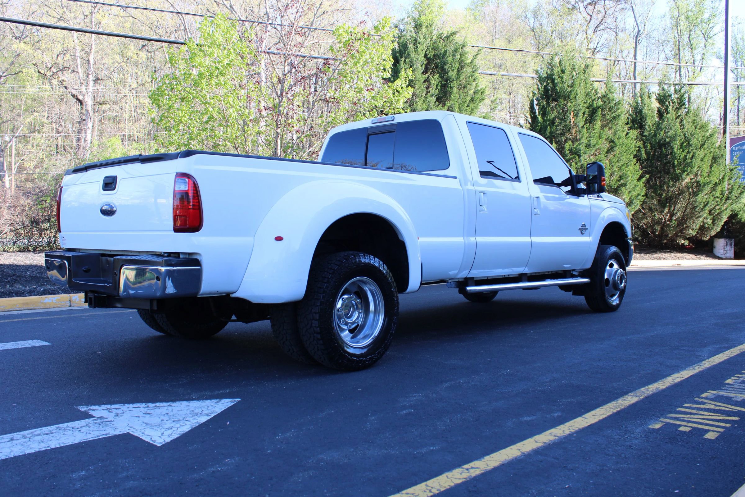 Used 2016 Ford F350 Lariat w/ Lariat Ultimate Package image 31