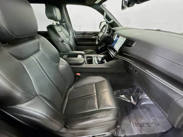 Used 2022 Jeep Wagoneer Series I image 30