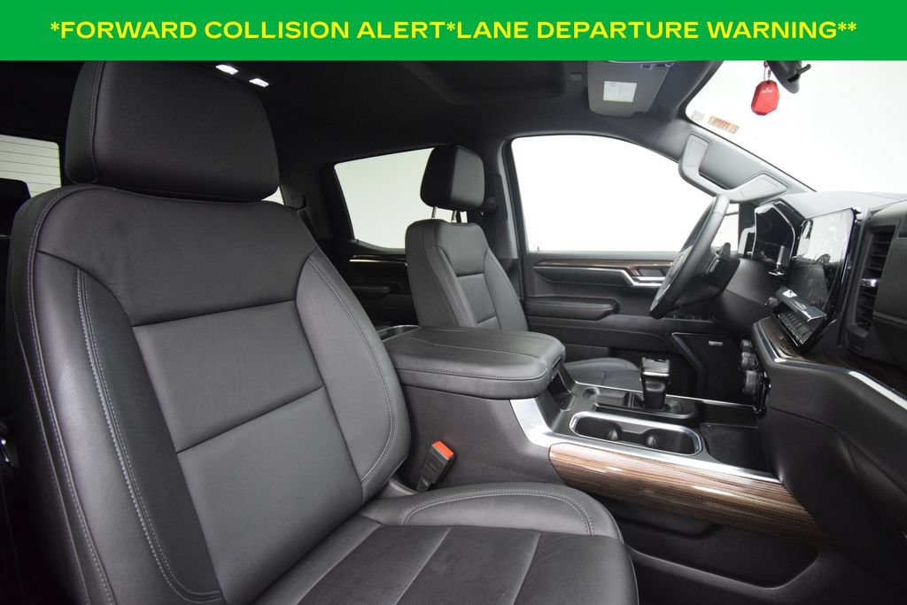 Used 2024 Chevrolet Silverado 1500 LT Trail Boss w/ Convenience Package II AWD/4WD image 17