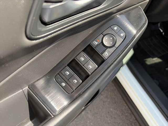 Used 2024 Nissan Rogue S AWD/4WD image 25