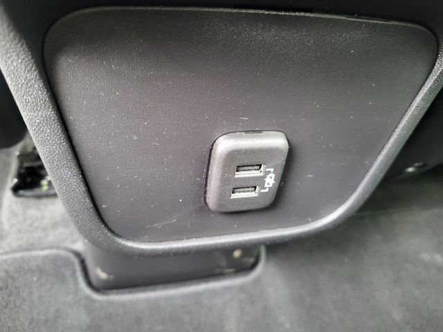 Used 2024 GMC Terrain SLE FWD image 16