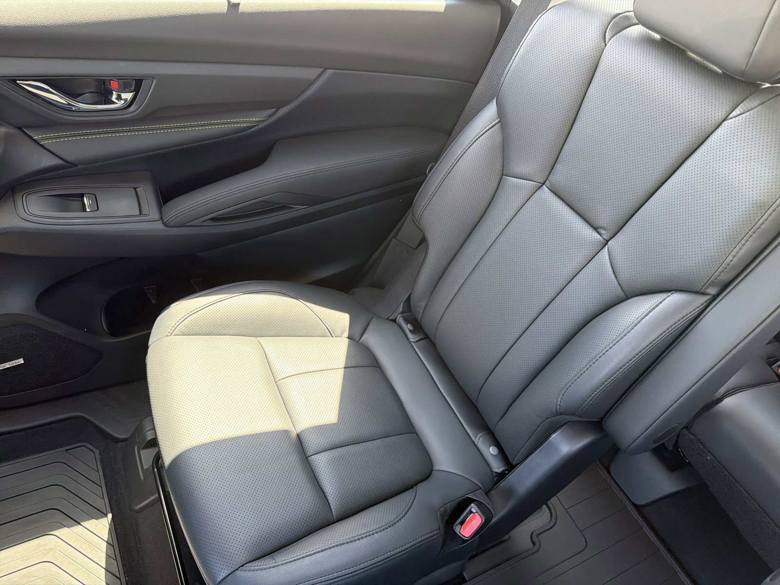 Certified 2025 Subaru Ascent Bronze Edition AWD/4WD image 12