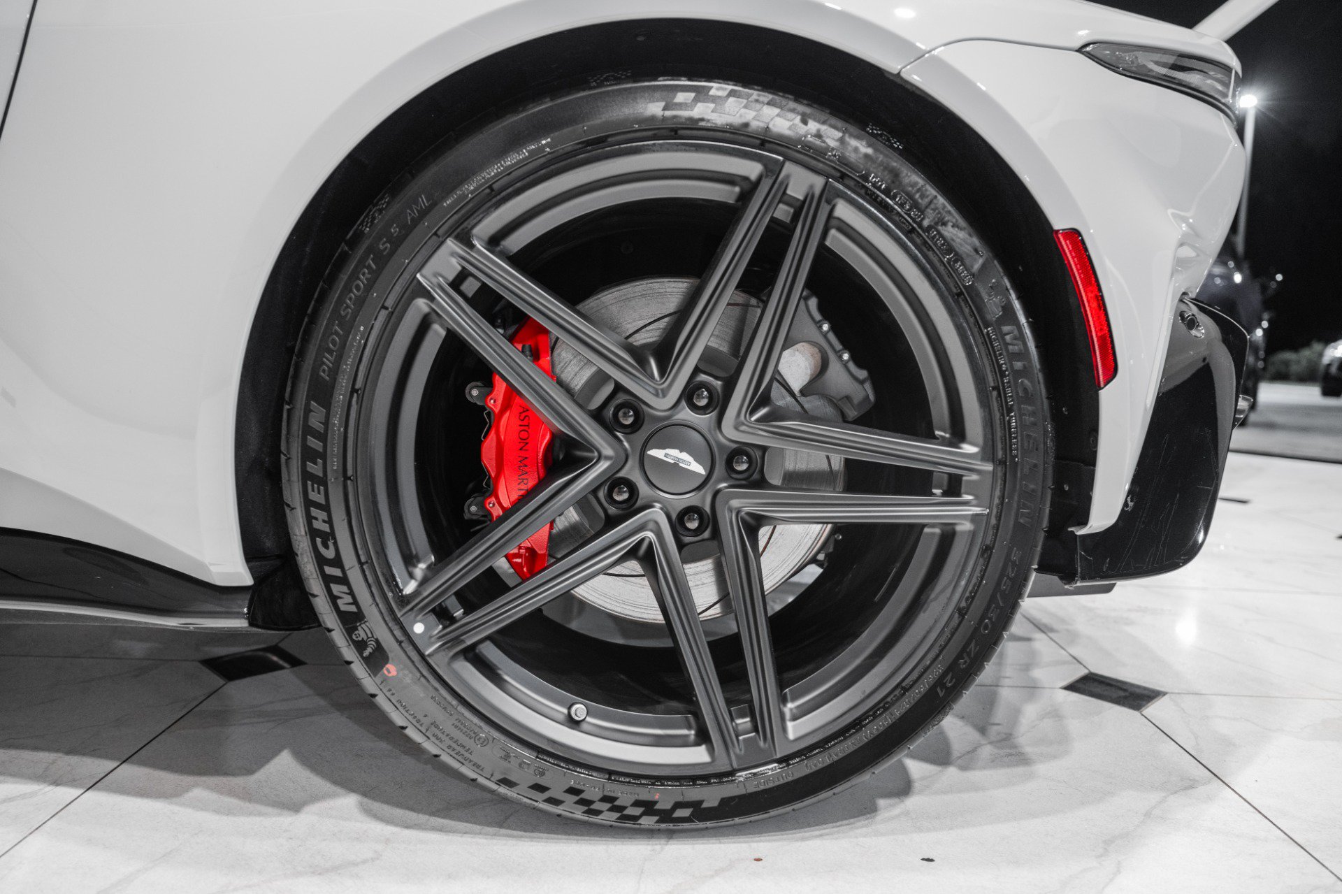 New 2026 Aston Martin V8 Vantage S RWD image 44