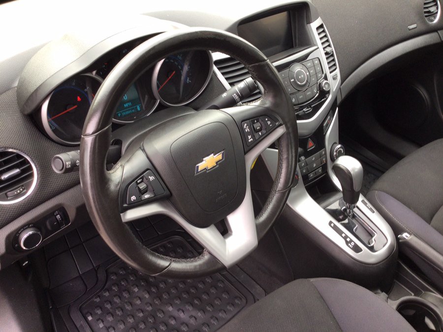Used 2013 Chevrolet Cruze Eco w/ Enhanced Safety Package image 12