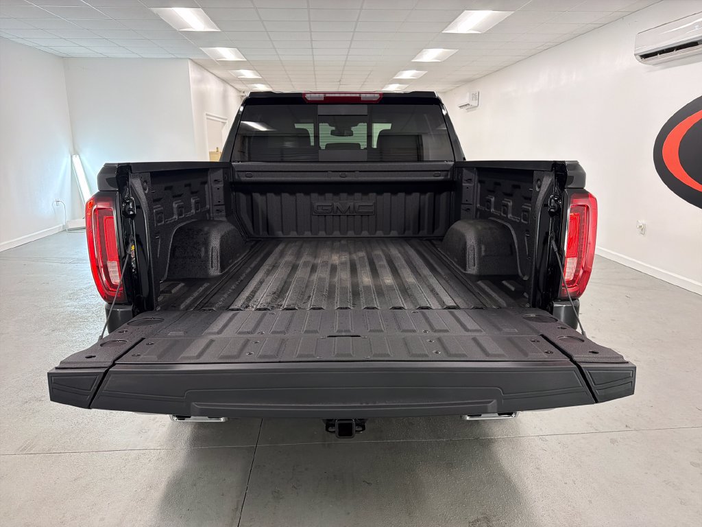 New 2026 GMC Sierra 1500 SLT w/ SLT Premium Plus Package AWD/4WD image 11