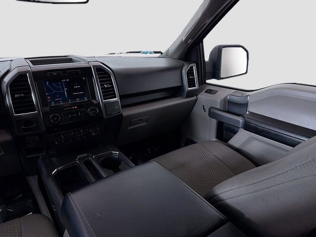 Used 2016 Ford F150 XLT w/ Equipment Group 302A Luxury image 24