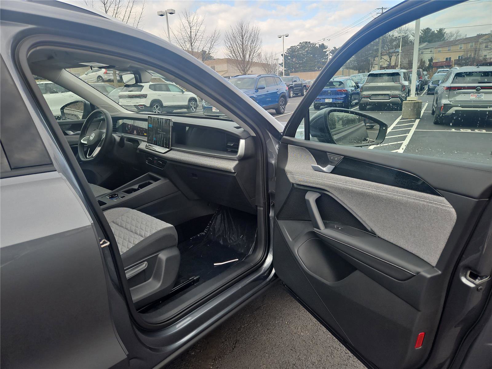 New 2026 Volkswagen Tiguan S image 24