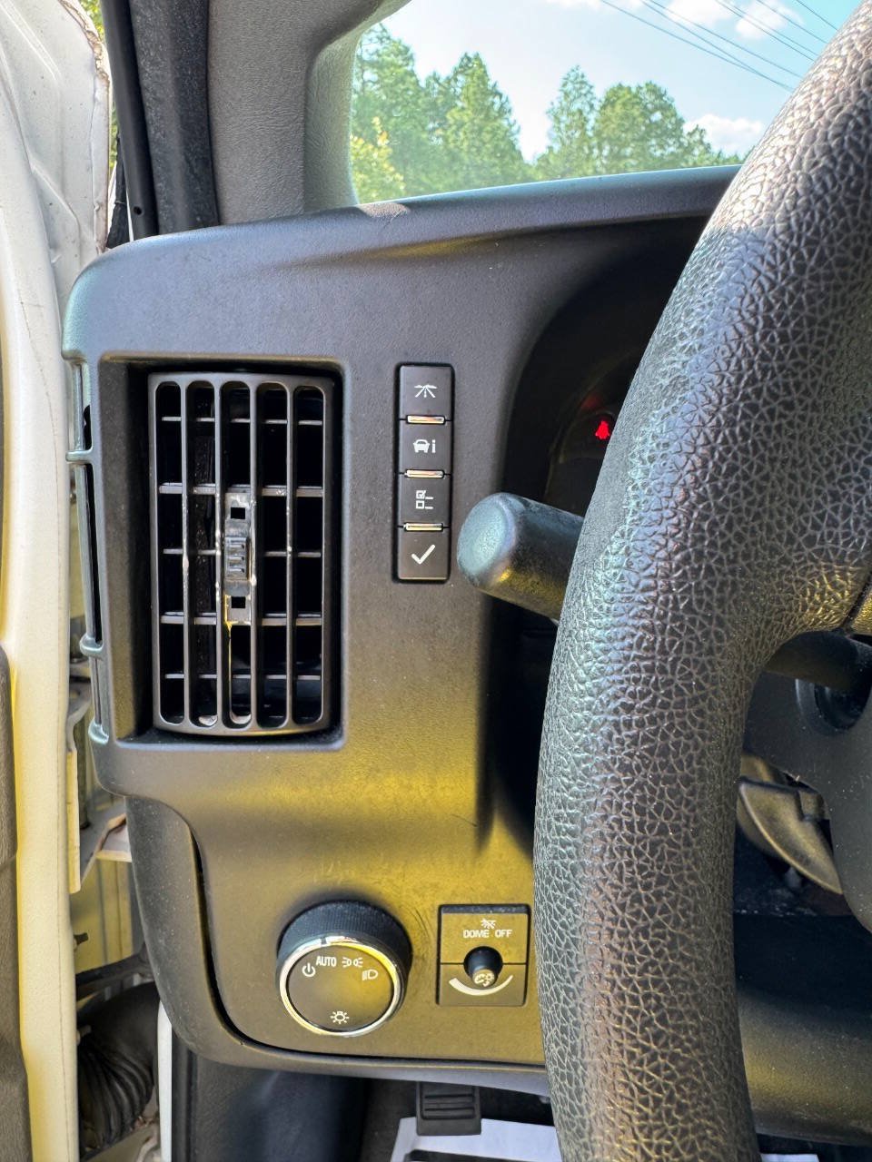 Used 2018 Chevrolet Express 3500 LT w/ LT Preferred Equipment Group RWD image 41