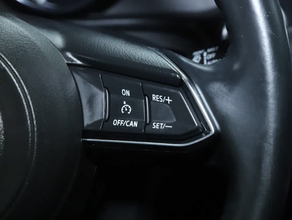 Used 2018 MAZDA MAZDA3 Grand Touring FWD image 21