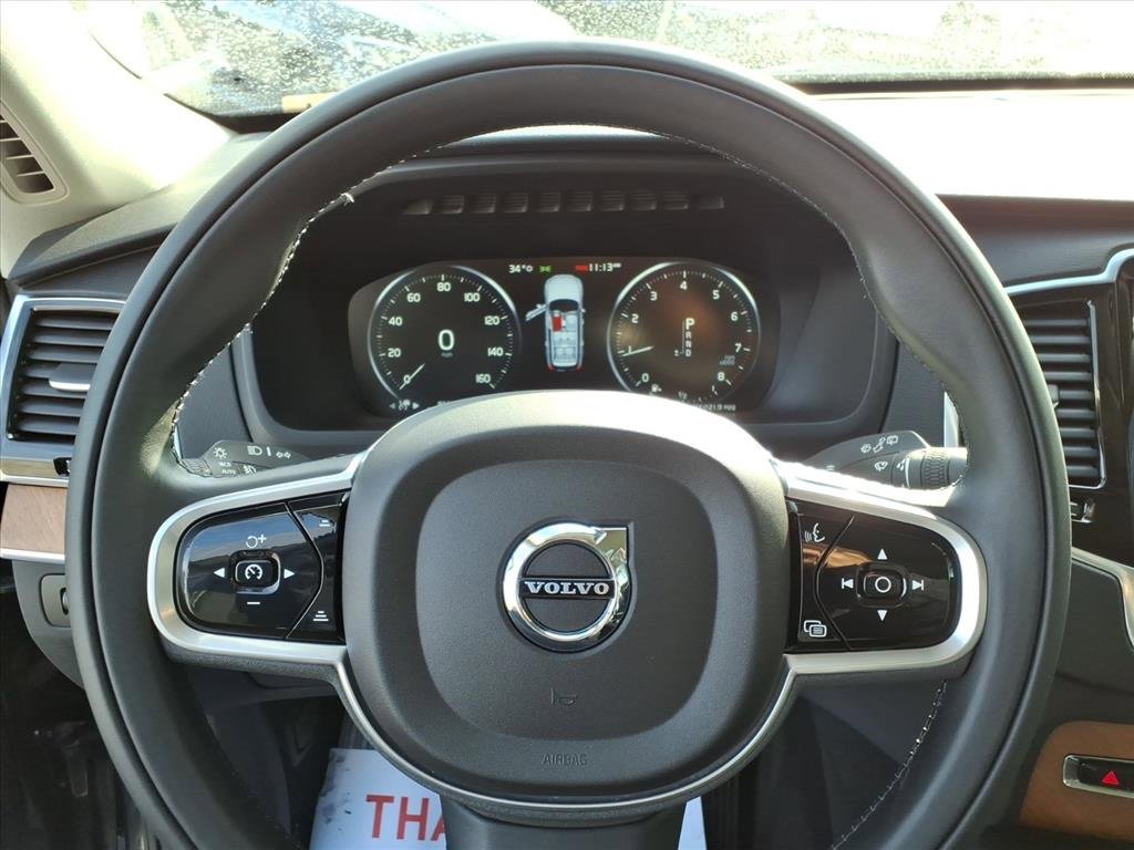 Used 2022 Volvo XC90 T6 Momentum w/ Advanced Package image 19