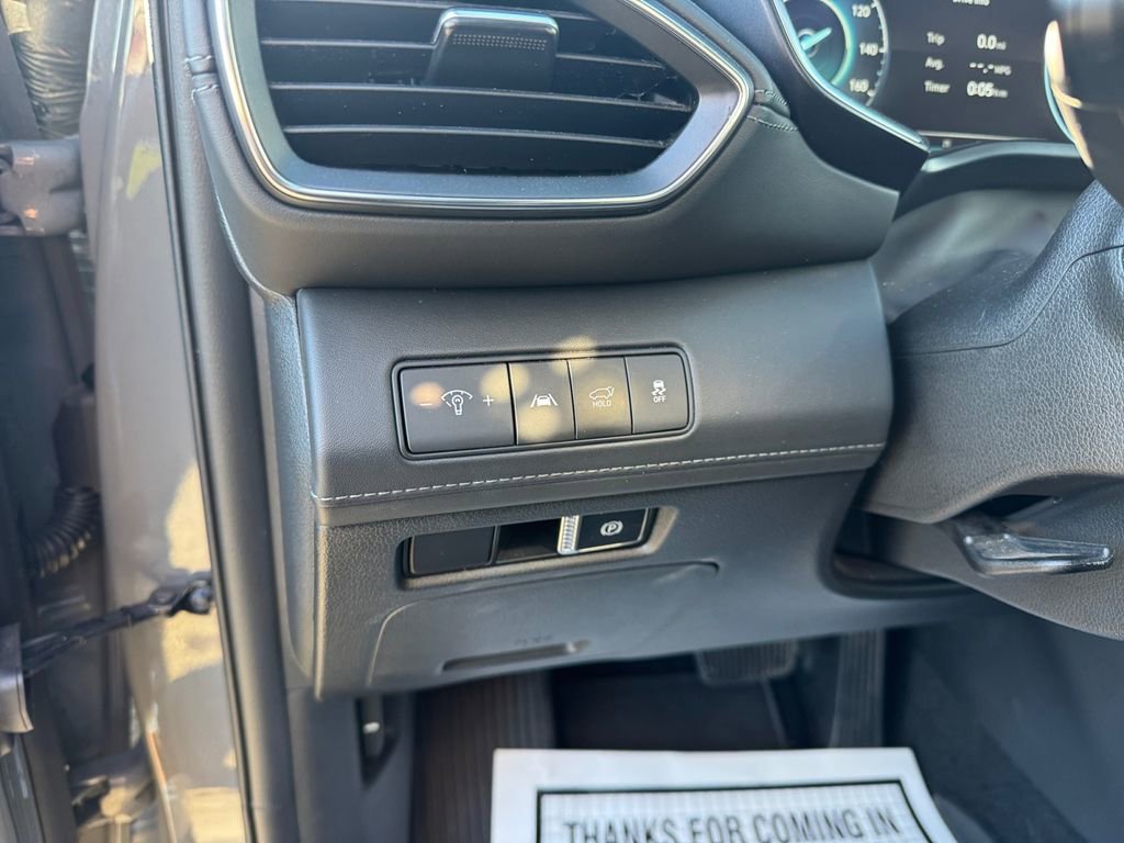 Used 2023 Hyundai Santa Fe Limited image 32