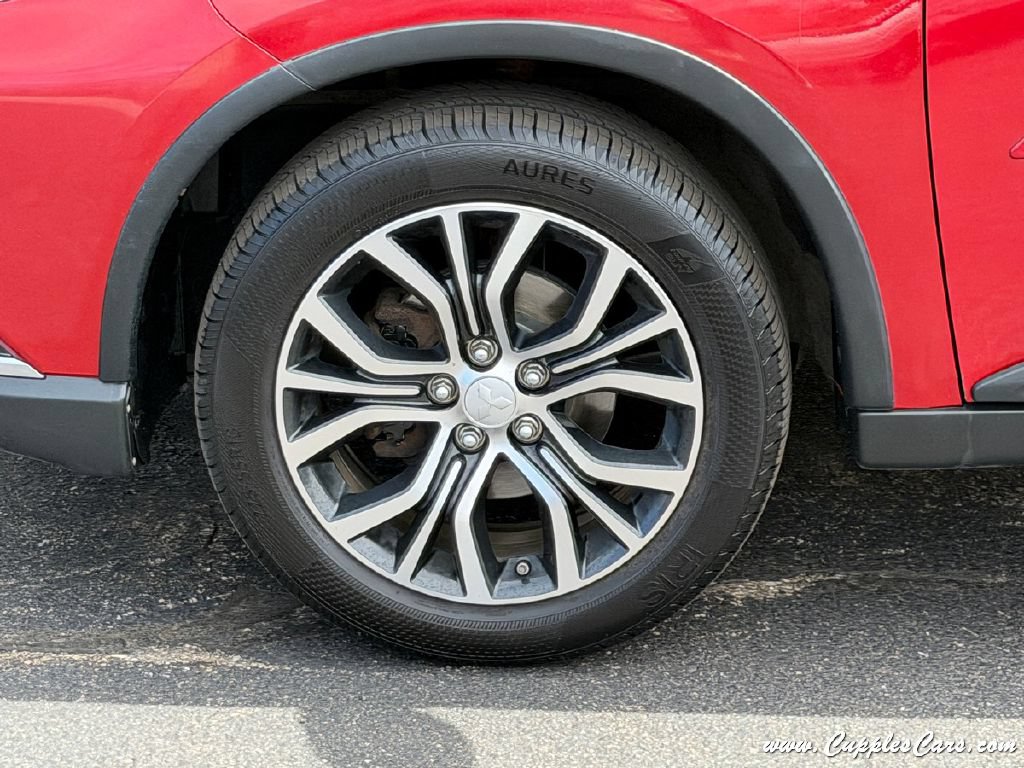 Used 2017 Mitsubishi Outlander ES AWD/4WD image 54